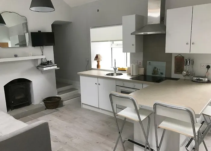 Hobbit Hollow Ballymore Eustace